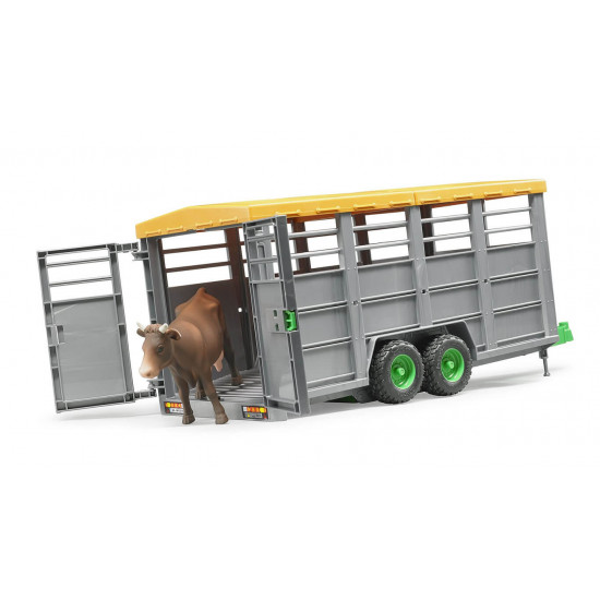 Állatszállító utánfutó tehénnel